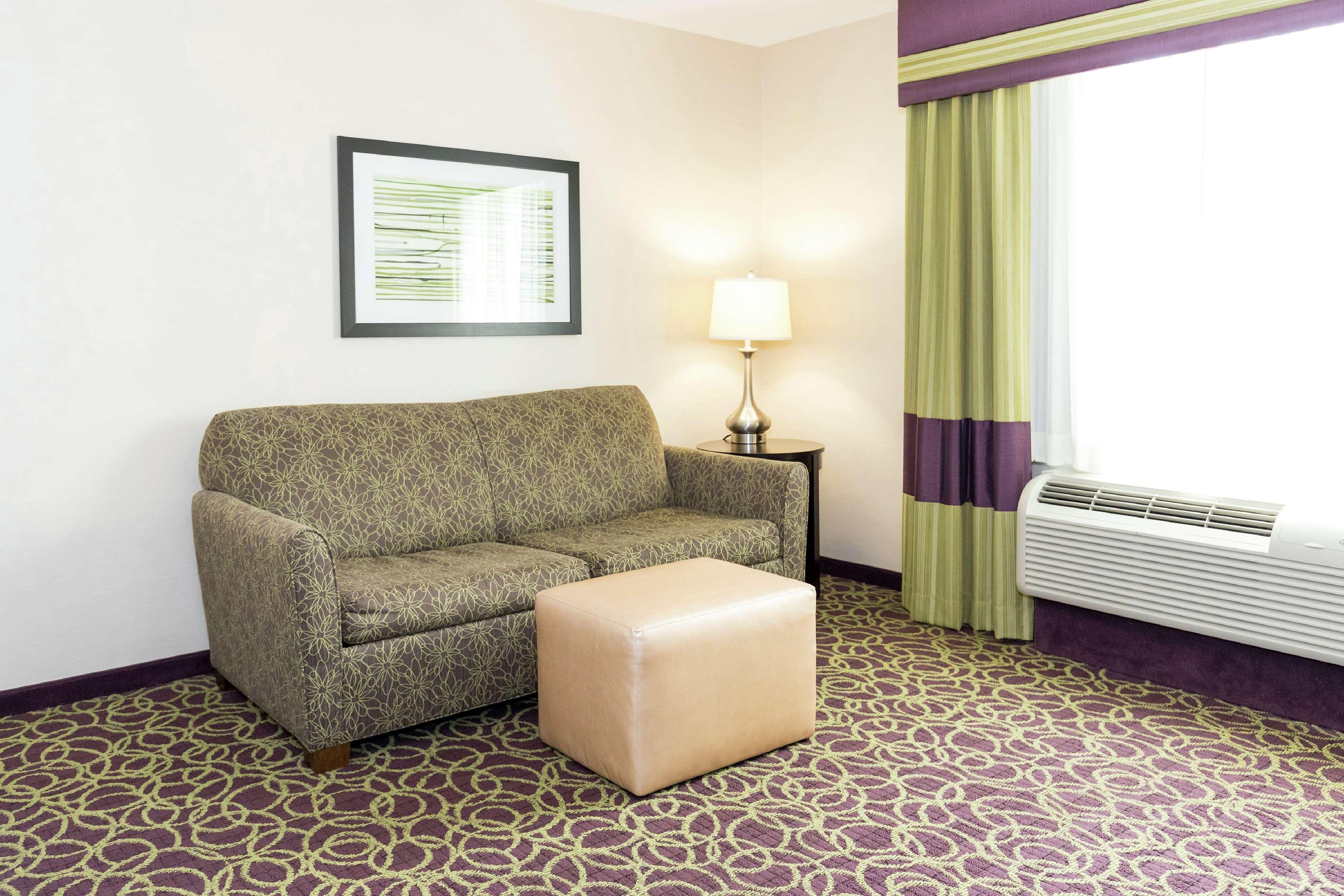 Hampton Inn And Suites Sandusky/Milan Exterior photo