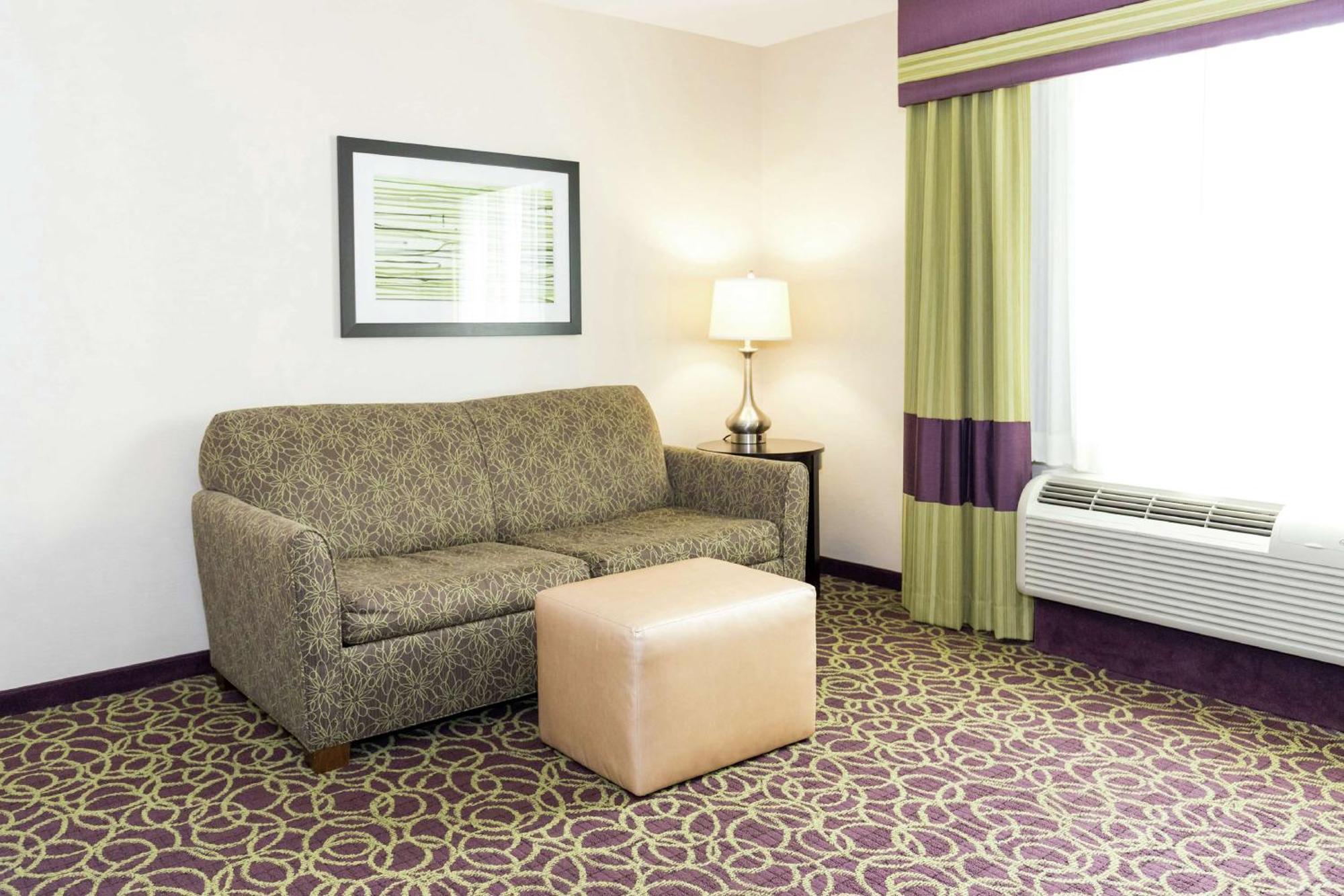Hampton Inn And Suites Sandusky/Milan Exterior photo